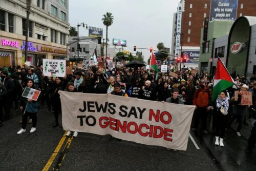 Most Jewish Americans surveyed believe that Israel has committed war crimes in Gaza. (Photo from Getty Images)